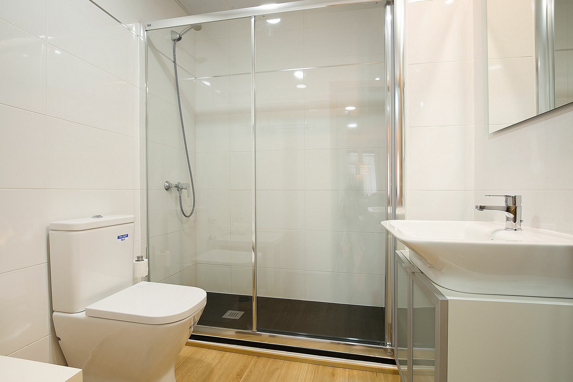 Apartamentos San Lorenzo 26 Madrid Esterno foto